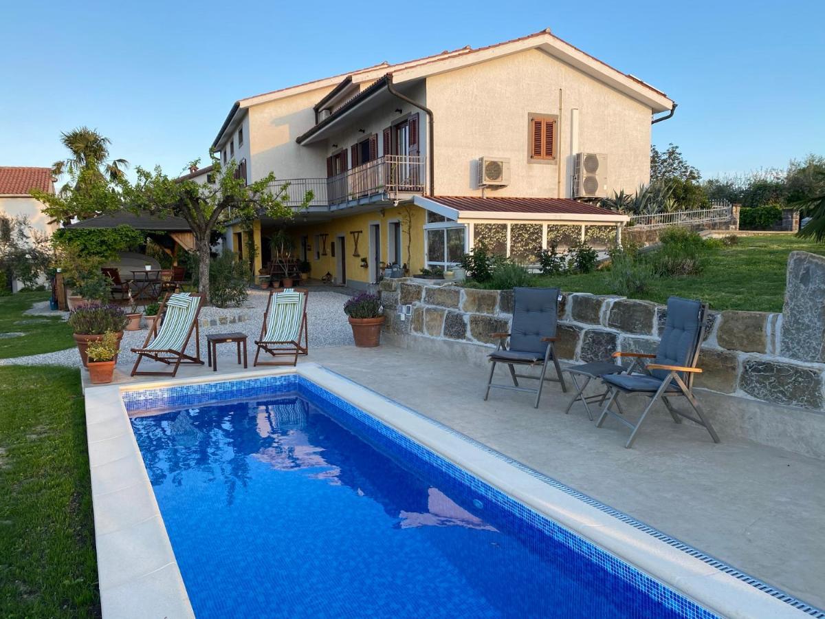 Med Oljkami Apartment Koper Dış mekan fotoğraf